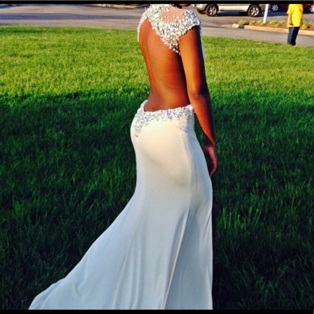 Prom Dress - Picture 3 of 4